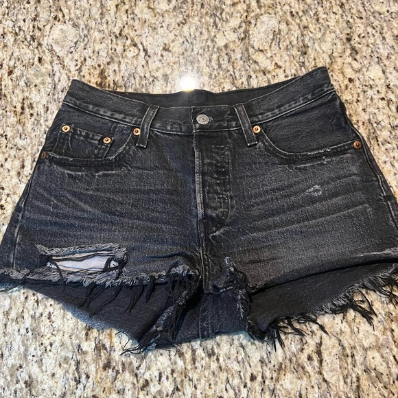 Levi’s 501 Denim Shorts In Faded Black - Picture 2 of 9